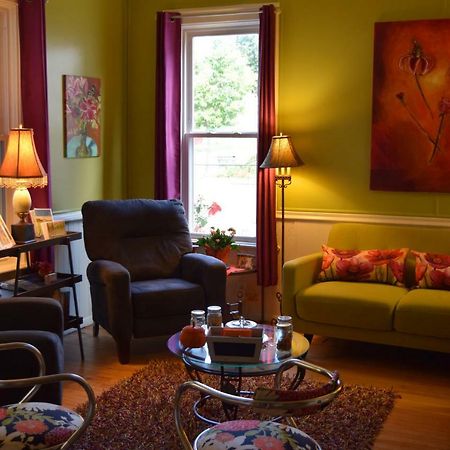 מילווקי The Muse Gallery Guesthouse מראה חיצוני תמונה